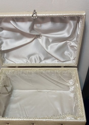 Parlak beyaz makyaj kutusu - Görsel 4