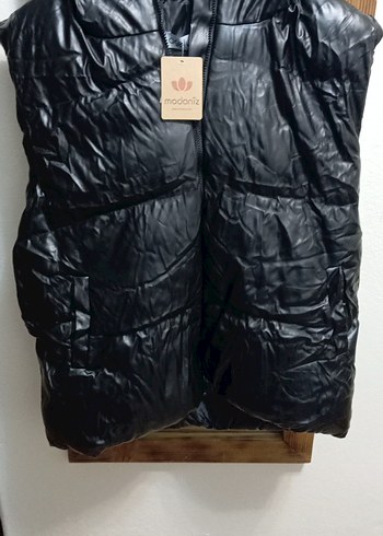 Siyah Deri Kemerli Kolsuz Mini Yelek - Görsel 3