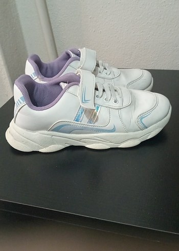 Kız Çocuk Beyaz Cırt Cırtlı Spor Ayakkabı - Görsel 3