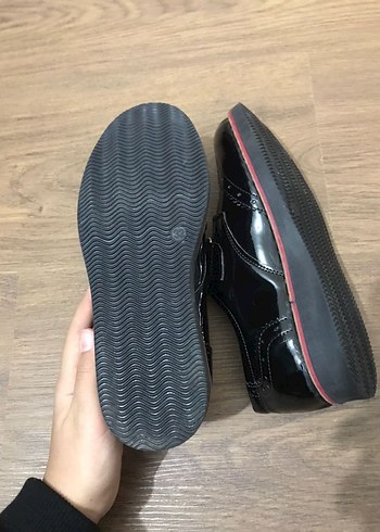 Parlak Siyah Erkek Çocuk Özel Ayakkabı - Görsel 6