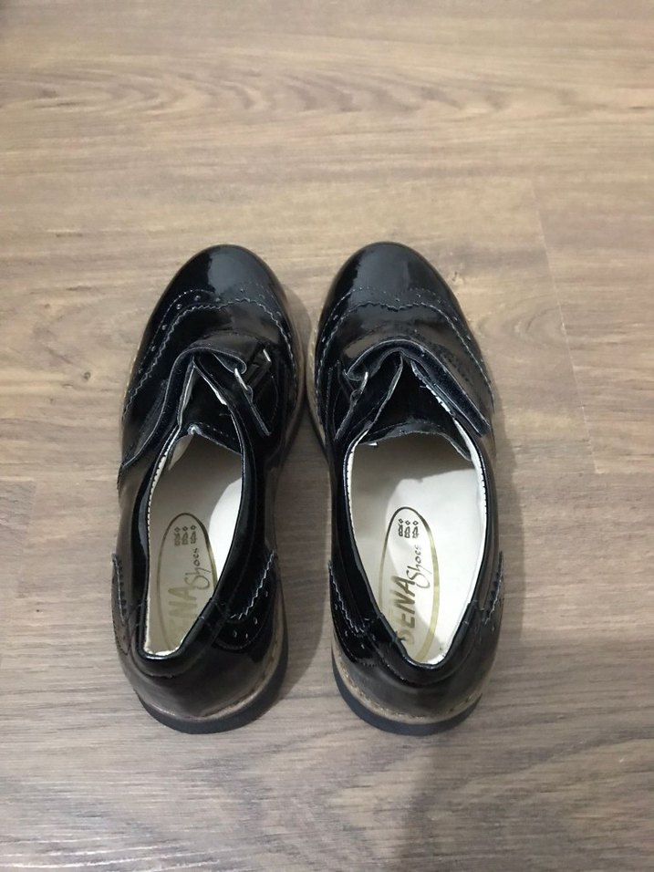 Parlak Siyah Erkek Çocuk Özel Ayakkabı - Görsel 2