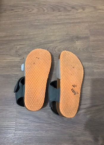 Gri Erkek Çocuk Tokalı Sandalet - Görsel 5