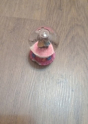 Pembe Pastel Figürlü Kar Küresi - Görsel 3