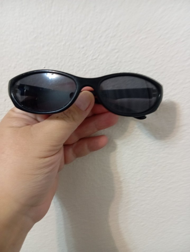 Minimalist Siyah çocuk gözlük - Görsel 3