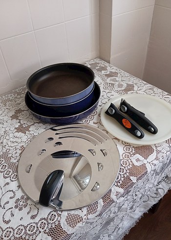 Tefal Mavi Teflon Kaplamalı Tencere ve Tavalar Seti
