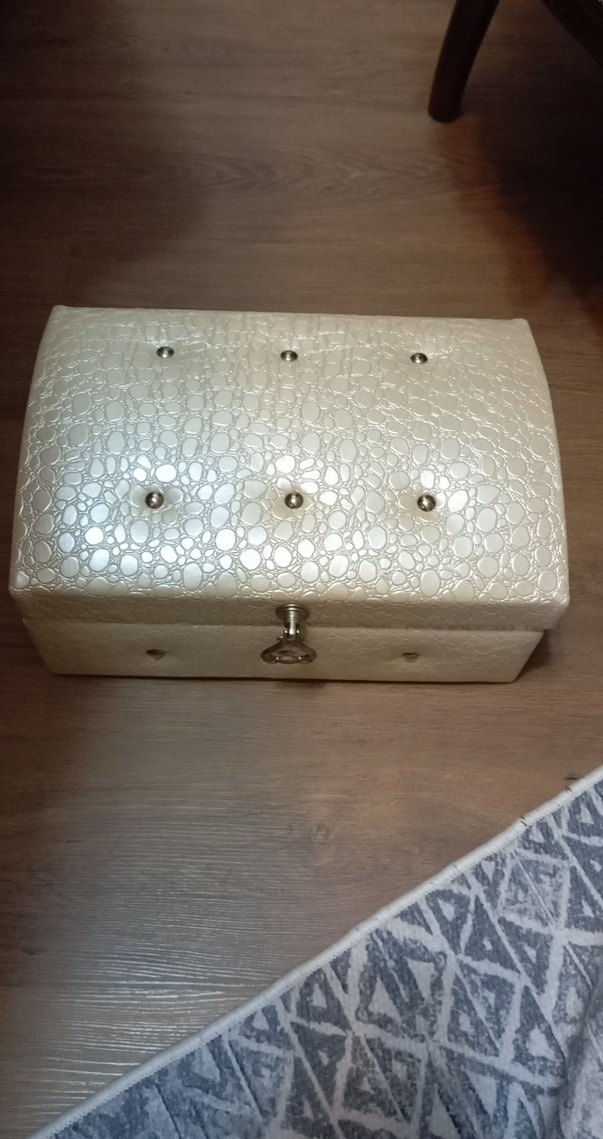 Beyaz Makyaj Organizer Kutusu - Görsel 2