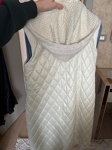 Beyaz yelek - Görsel 2