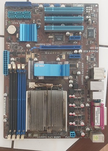 Mavi Detaylı ASUS Anakart