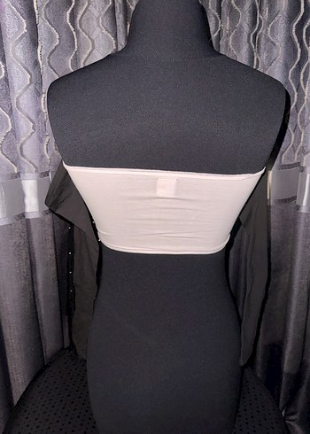 Kalp Detaylı Siyah Midi Crop - Görsel 2