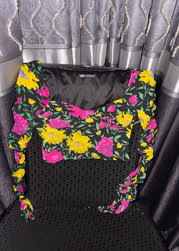 Çiçek Desenli Mini Street Wear Büstiyer - Görsel 7