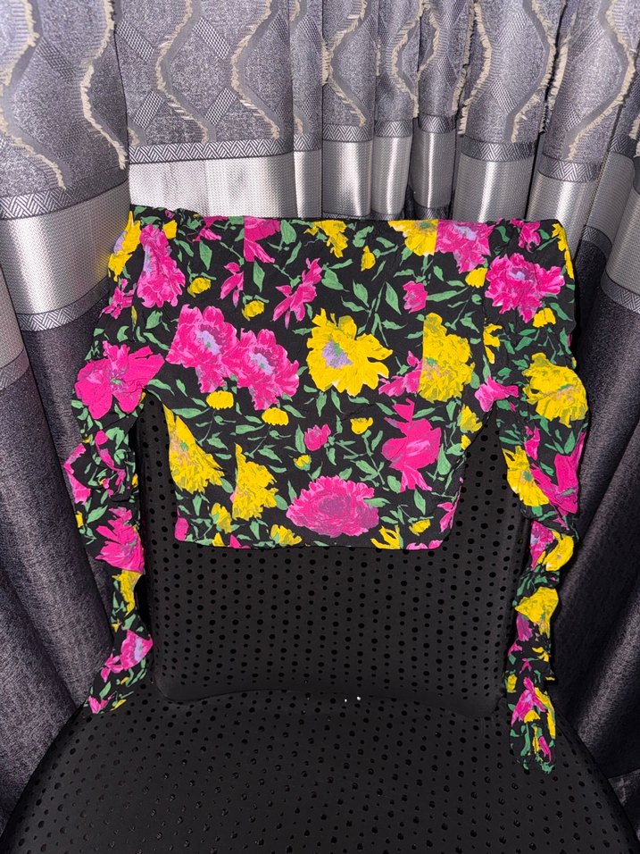 Çiçek Desenli Mini Street Wear Büstiyer - Görsel 2