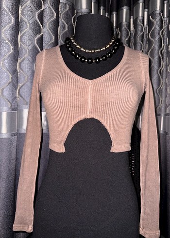 V Yakalı Bej Uzun Kollu Triko Kazak - Görsel 9