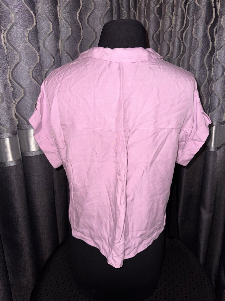 Düğmeli Kısa Pembe Keten Kadın Gömlek - Görsel 3