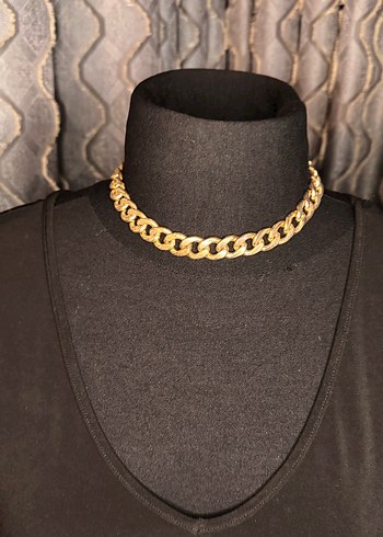 Zincir Detaylı Parlak Altın Kadın Kolye - Görsel 5