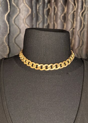 Zincir Detaylı Parlak Altın Kadın Kolye - Görsel 6