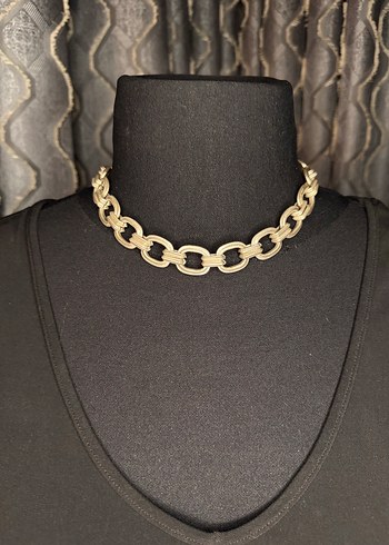 Kısa Zincir Detaylı Kolye - Görsel 3