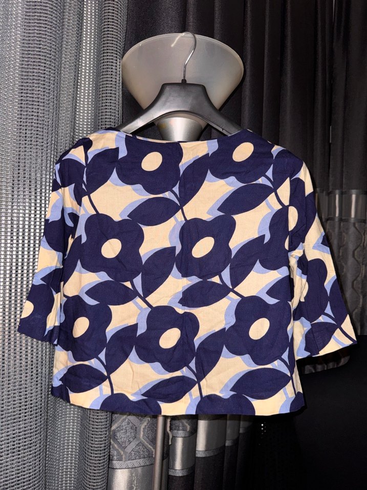 Çiçek Desenli Kısa Kadın Bluz - Görsel 4