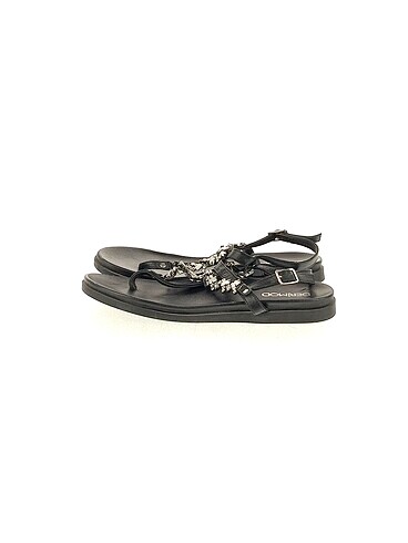 Derimod Sandalet %70 İndirimli.