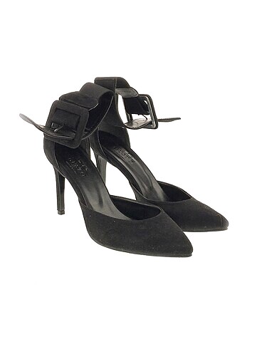 Gusto Gusto Stiletto %70 İndirimli.