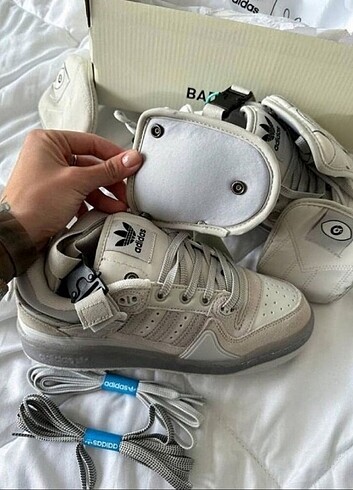  Bad Bunny x Adidas Forum Buckle Low Grey