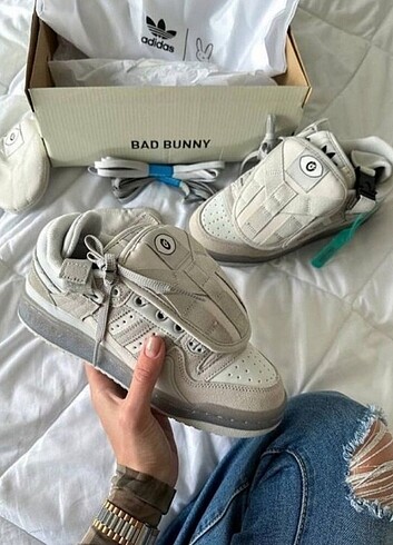 39 Beden Bad Bunny x Adidas Forum Buckle Low Grey