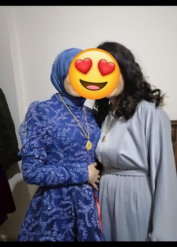 s Beden Uzun Kollu İşlemeli Mavi Tesettür Abiye