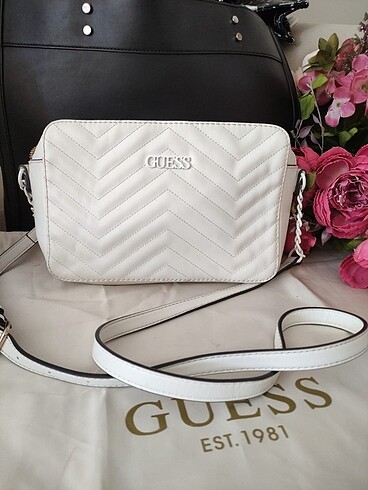 Orijinal Guess Askılı Çanta