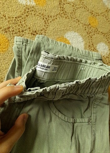 Pull and Bear yeşil pantolon - Görsel 2