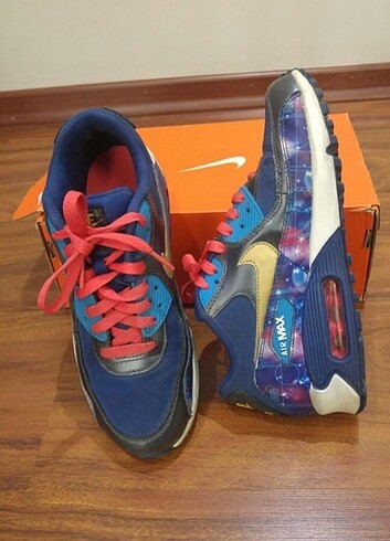 38 Beden çeşitli Renk Çok Renkli 38 Nike Spor Ayakkabı