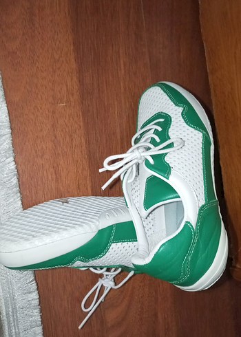 37 Beden Yeşil Beyaz Bağcıklı Dolgu Topuk Spor Ayakkabı