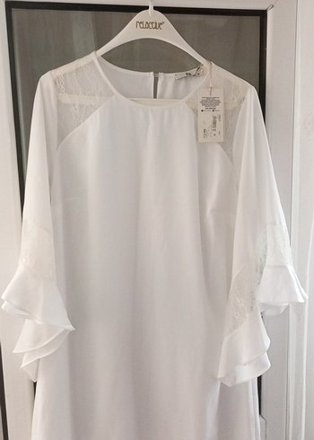 Beyaz Kısa Kollu Midi Elbise - Görsel 2