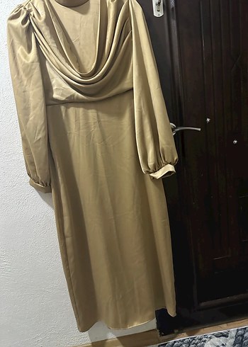Bej Drapeli Uzun Kadın Elbise - Görsel 2