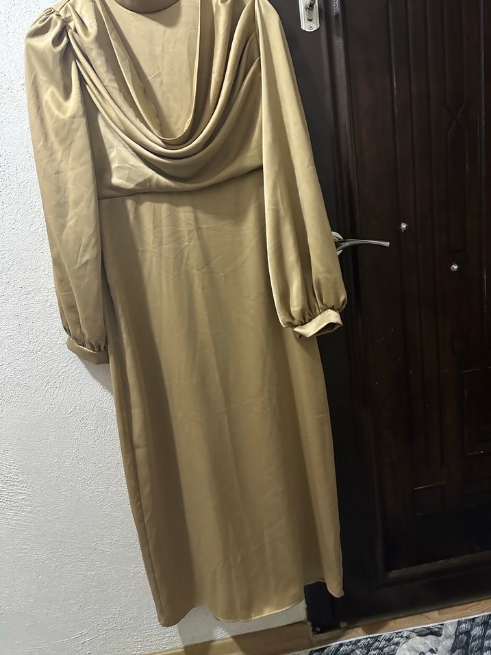 Bej Drapeli Uzun Kadın Elbise - Görsel 2