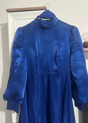 Parlak Mavi Uzun Kollu Yüksek Yakalı Kadın abiye - Görsel 2