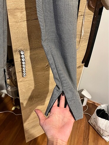 Mango Mango klasik pantolon
