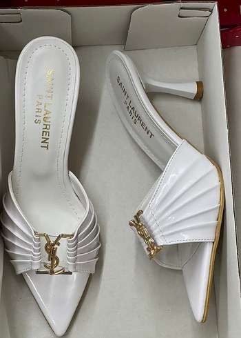 Saint Laurent Beyaz Topuklu Kadın Terlik
