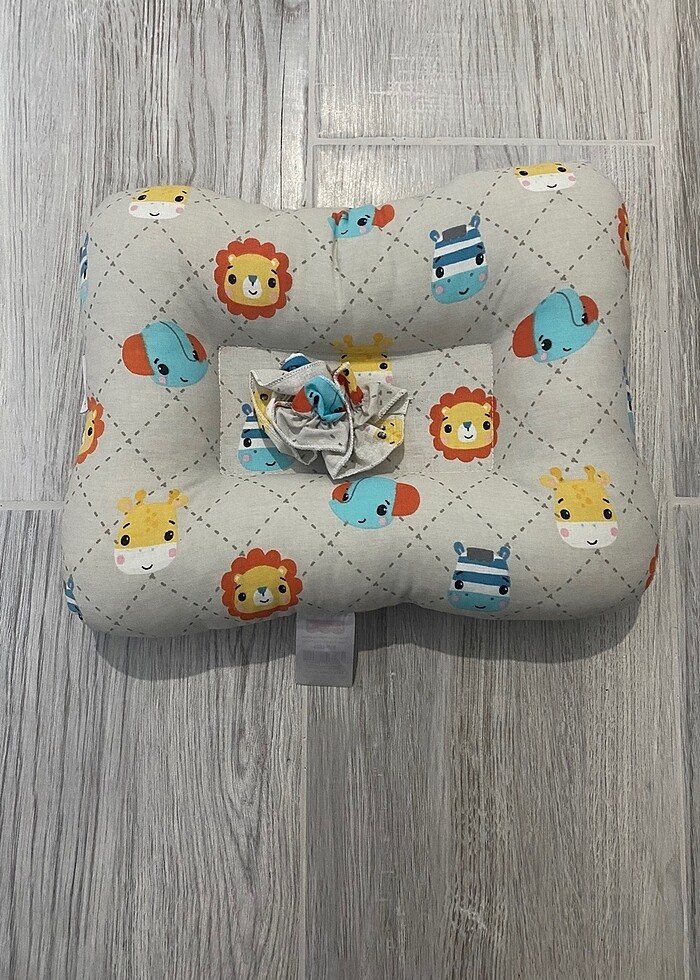 fisher price bebek emzirme yastığı - Görsel 2