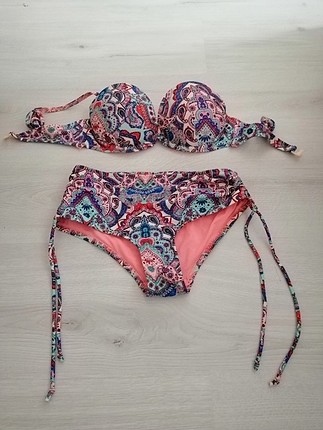 penti bikini