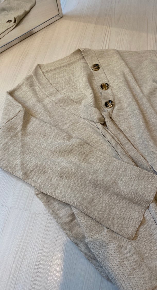 Bej Düğmeli Uzun Triko Kadın Kaban - Görsel 5