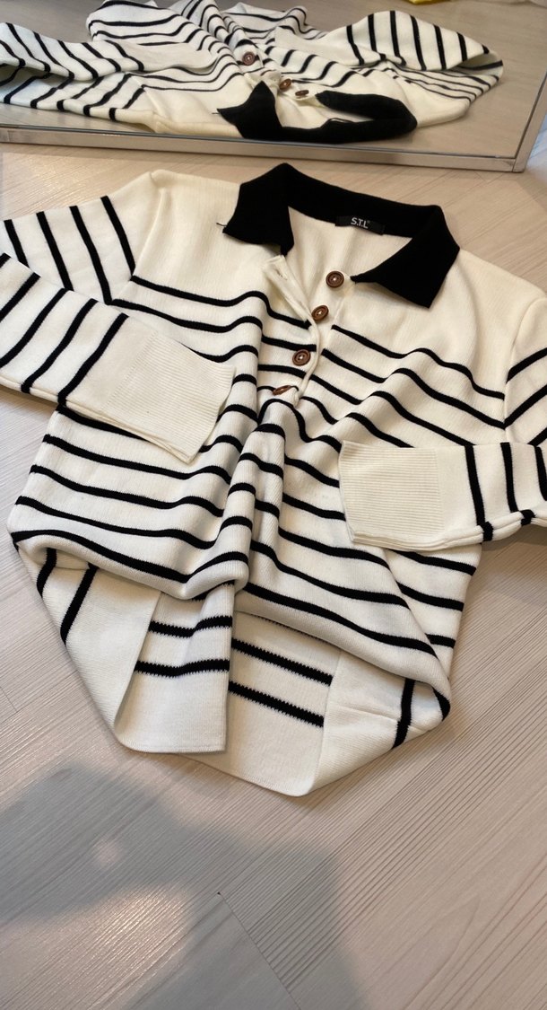 Düğmeli Uzun Kollu Çizgili Kadın Kazak - Görsel 2