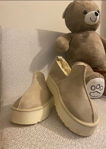 Ugg 40