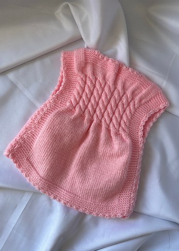 LC Waikiki Pembe Nakışlı Örme Kız Yeleği