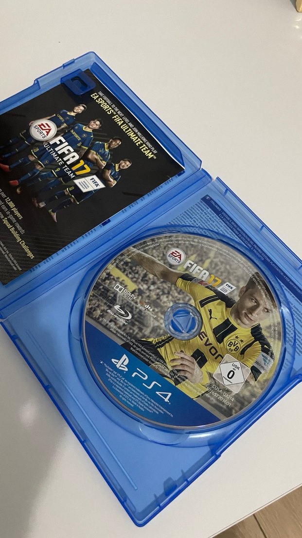FIFA 17 Ultimate Team PS4 Oyun Diski - Görsel 2