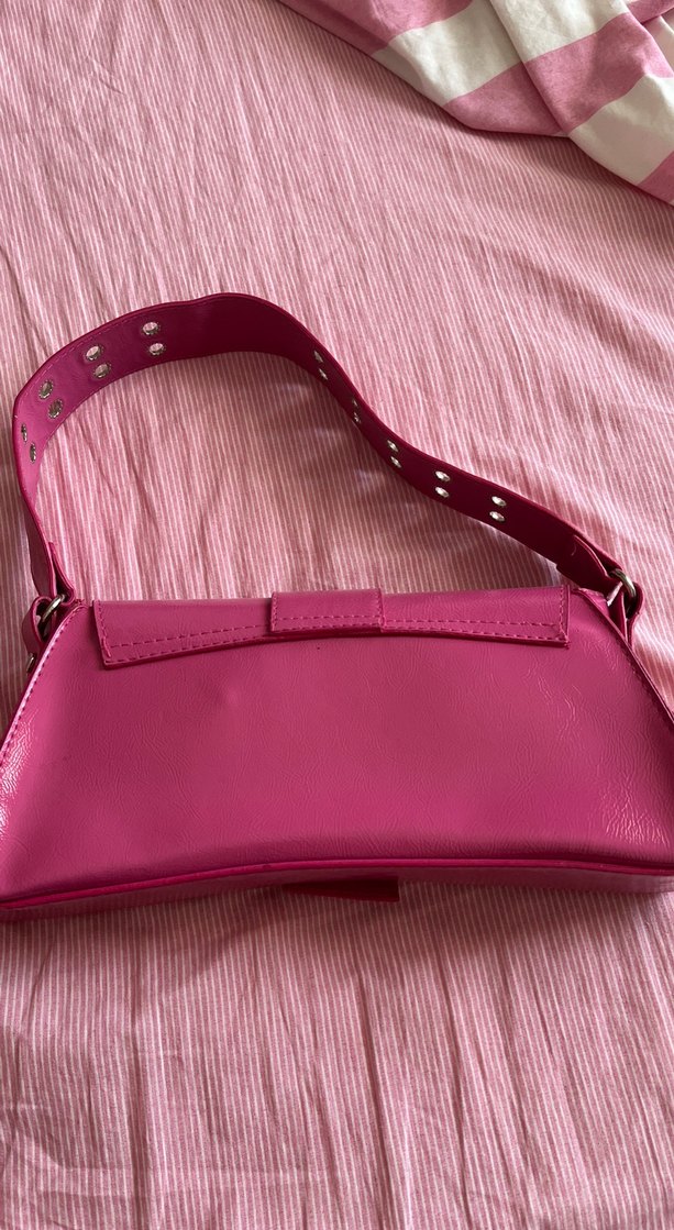 Parlak Pembe Deri Tokalı Kadın Çanta - Görsel 2