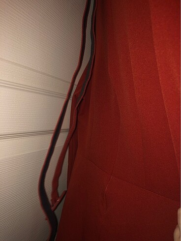 A kesim kemerli elbise - Görsel 4