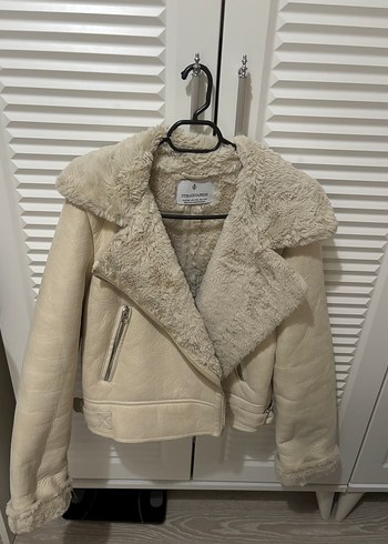 Stradivarius ürünü