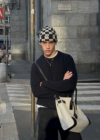 Kadın Siyah Beyaz Örgü Bere - Görsel 2