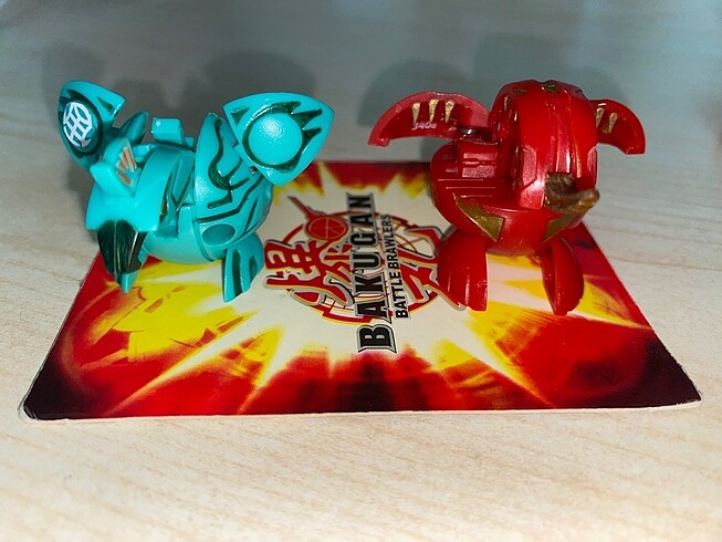  Bakugan drago ve skyress replika