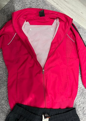 Fermuarlı Pembe Üst ve Siyah Alt Kadın Eşofman Takımı kinetix - Görsel 5