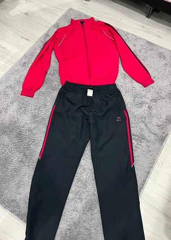 Fermuarlı Pembe Üst ve Siyah Alt Kadın Eşofman Takımı kinetix - Görsel 3